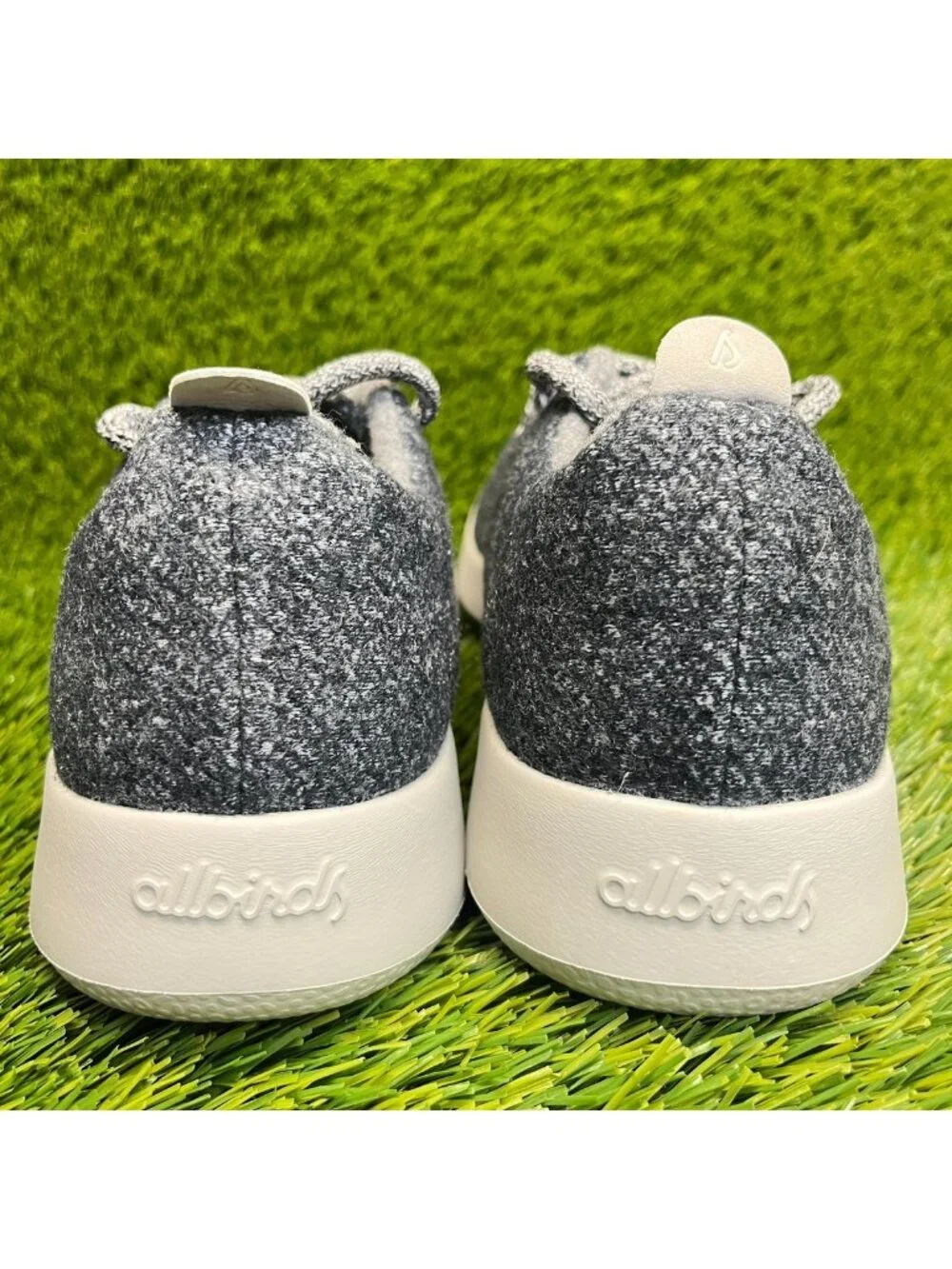 Allbirds Wool Runners Womens Size 9 Gray White Running Walking Shoes Sneakers